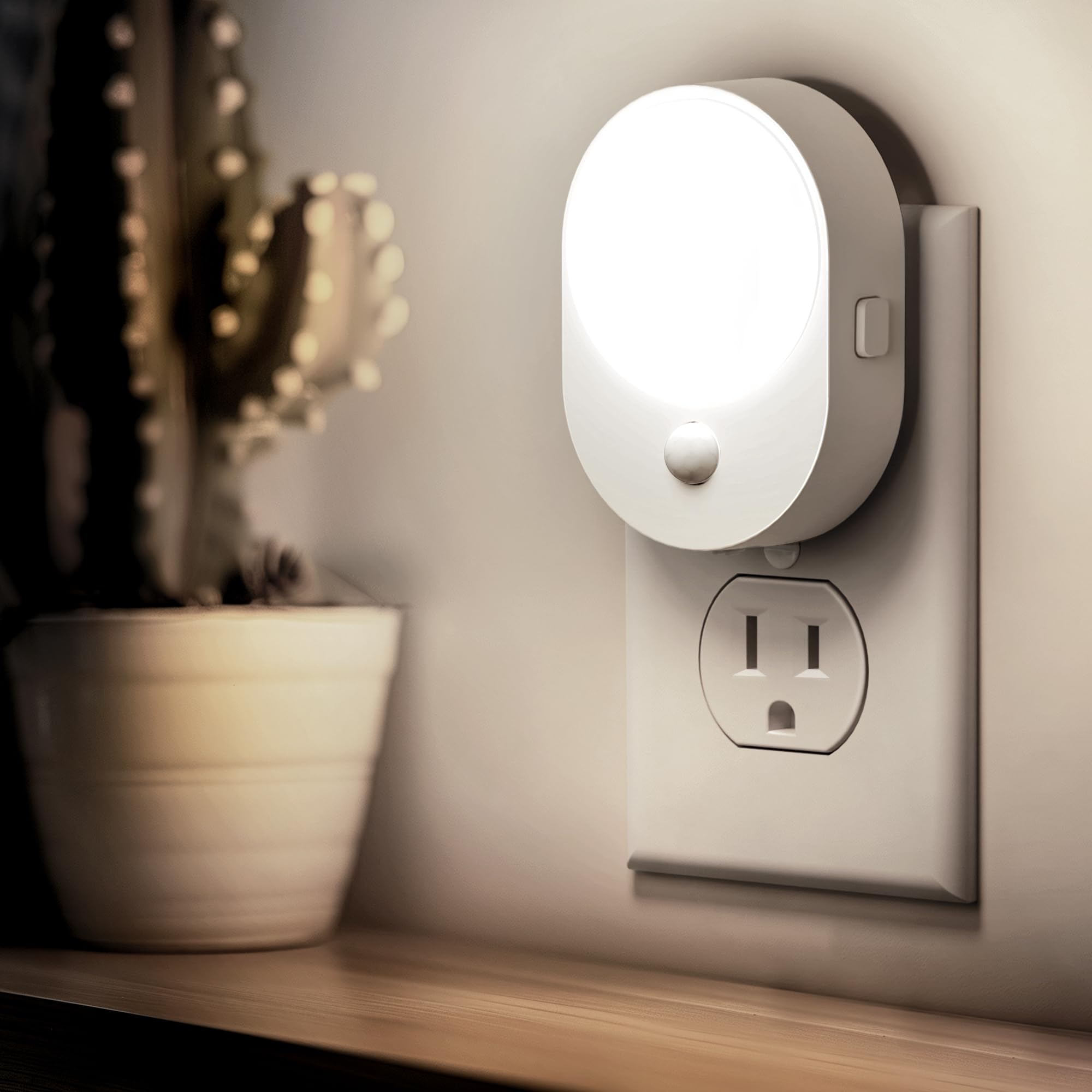 L LOHAS LED Motion Sensor Night Light,[2-PACK] Night Lights Plug into Wall,Motion Sensor and Dusk to Dawn Sensor,3000K Soft White,30/60/100lm Brightness Dimmable,Nightlight for Bathroom Hallway